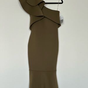 La Patean Elegant Olive One-Shoulder Dress Size 36 (2) NWT‎